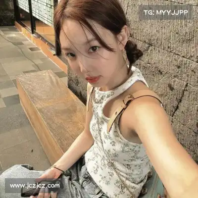 农姬朦